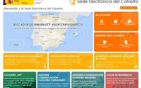 La Sede Electrónica del Catastro muestra un mapa de España y opciones para consultar información, incluyendo qué es la referencia catastral de una vivienda.